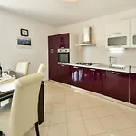 Milin-2 By Interhome * Jezera