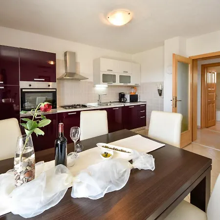 Apartman Milin-2 By Interhome Jezera